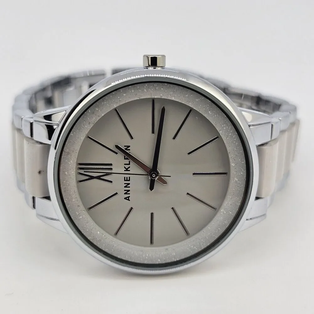 Anne Klein used working